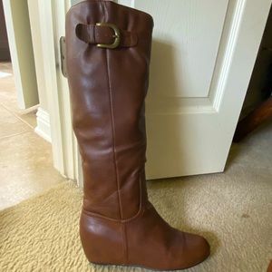 Brown boots
